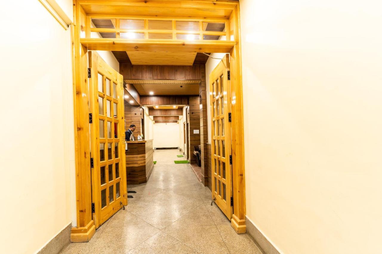 Hotel Woodland Nainital Eksteriør bilde