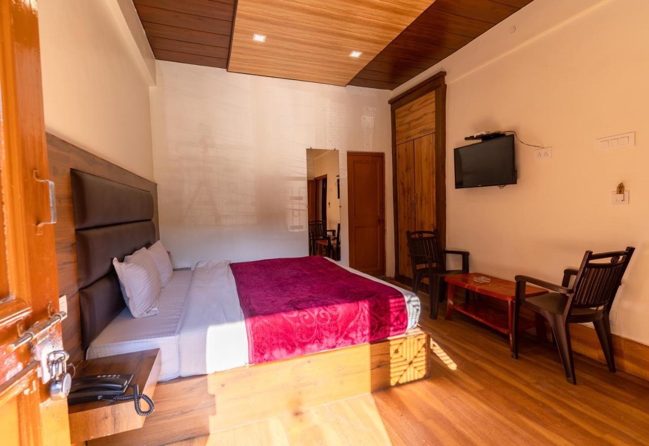 Hotel Woodland Nainital Eksteriør bilde