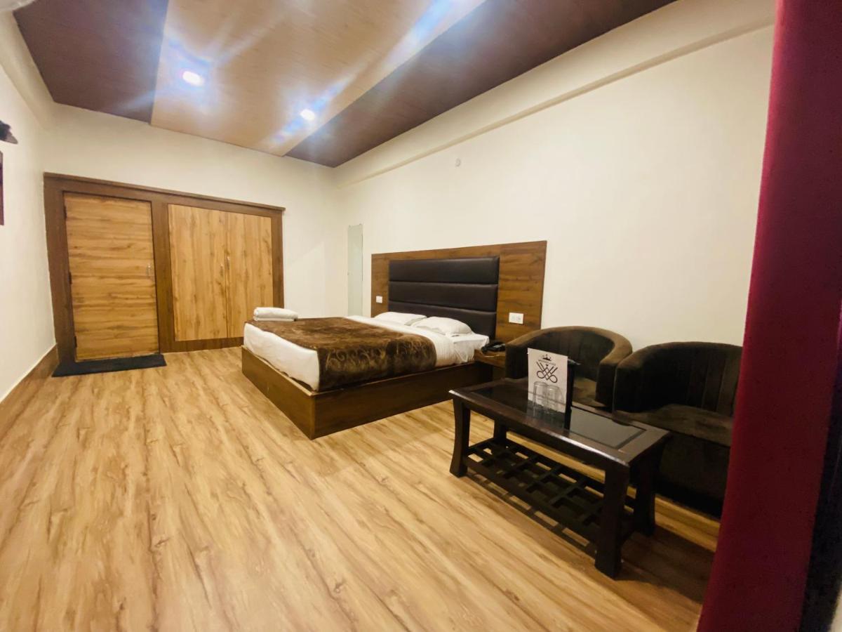 Hotel Woodland Nainital Eksteriør bilde